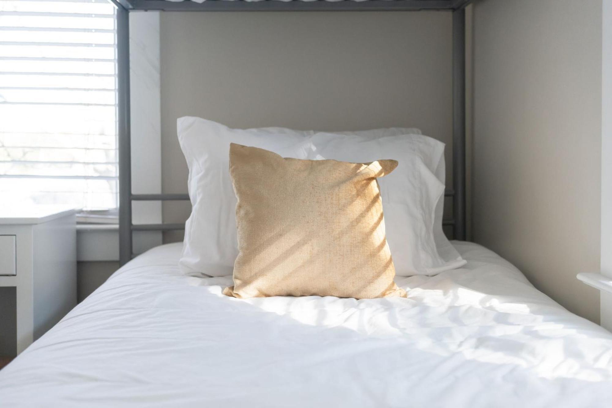 Downtown Wilmington Home ~ Pet Friendly 外观 照片